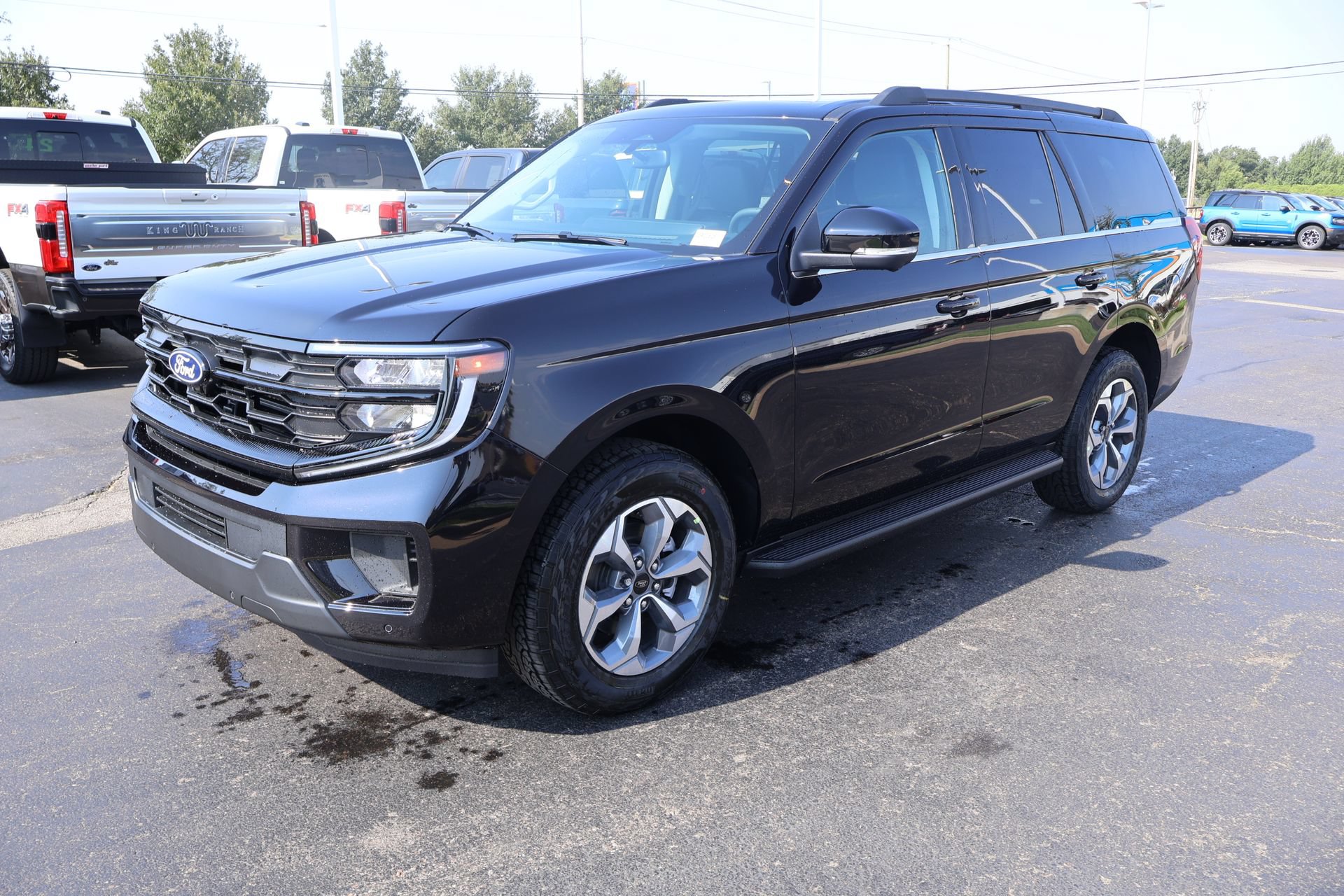 New 2027 Ford Expedition Active AWD/4WD image 12