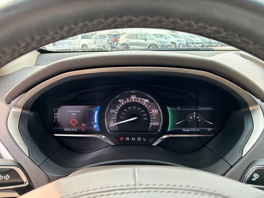 Used 2018 Lincoln MKZ Reserve w/ Technology Package FWD image 14