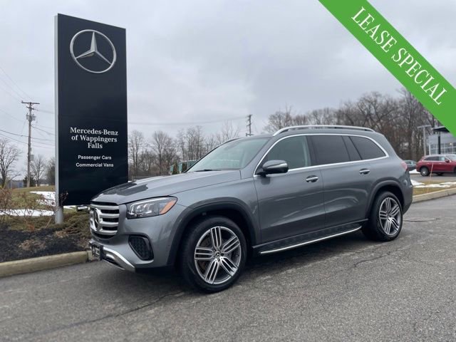 Used 2026 Mercedes-Benz GLS 450 4MATIC image 1