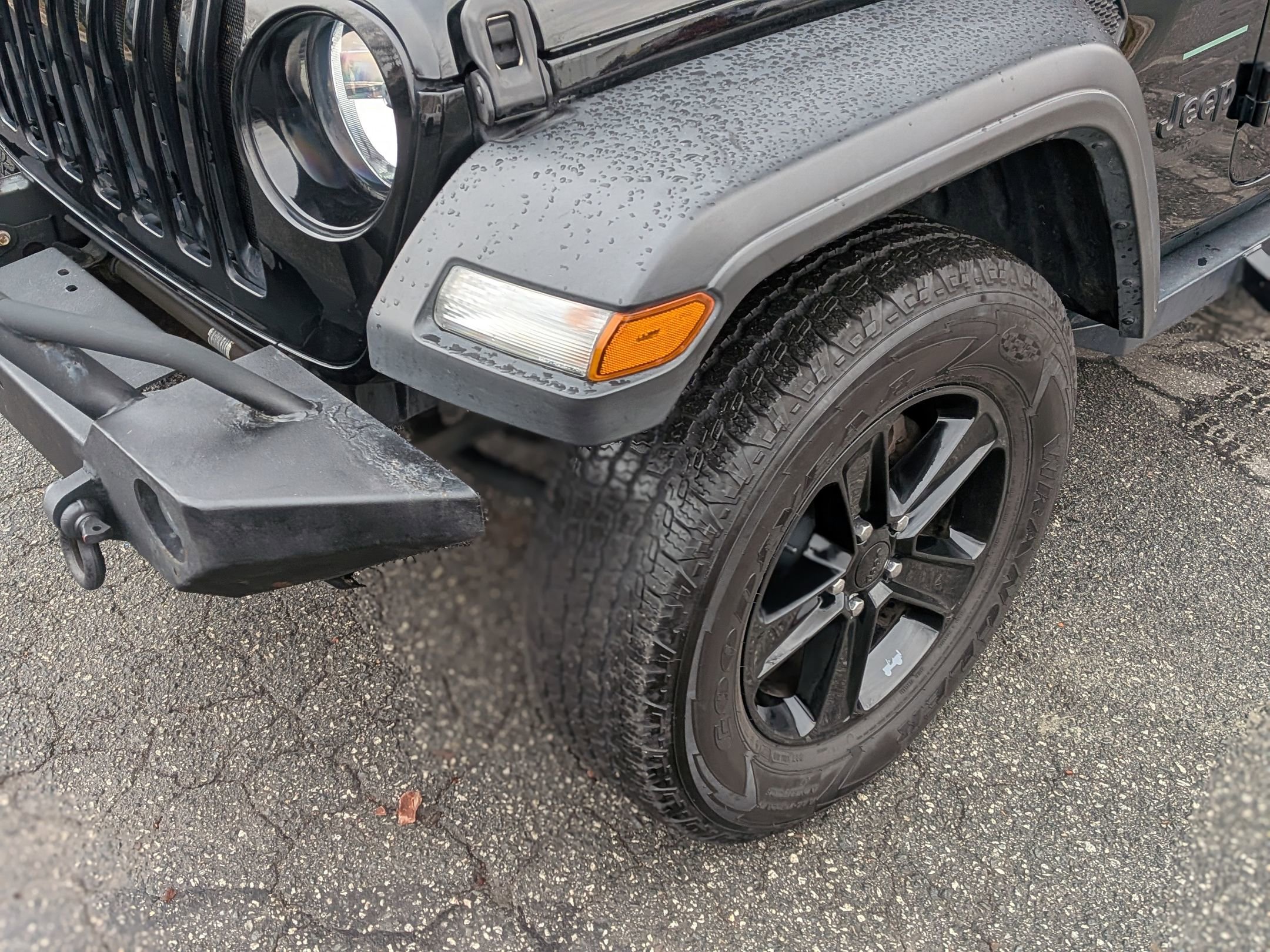 Used 2020 Jeep Wrangler Unlimited Sport image 11