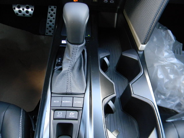 New 2026 Toyota Camry SE FWD image 14