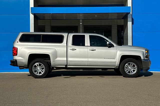 Used 2018 Chevrolet Silverado 1500 LT w/ All Star Edition image 4