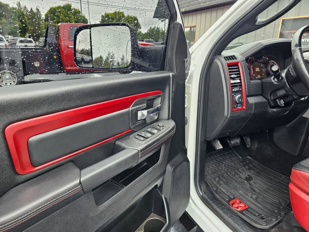 Used 2017 RAM 1500 Rebel w/ Luxury Group image 18