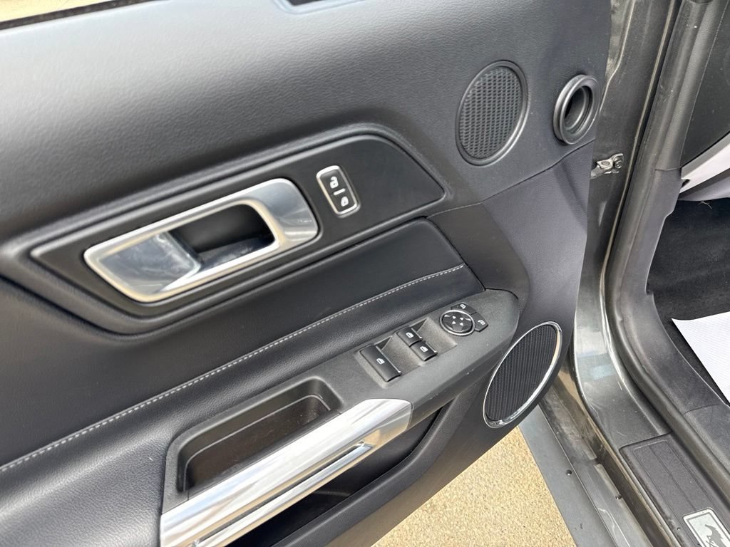 Used 2019 Ford Mustang GT Premium RWD image 28