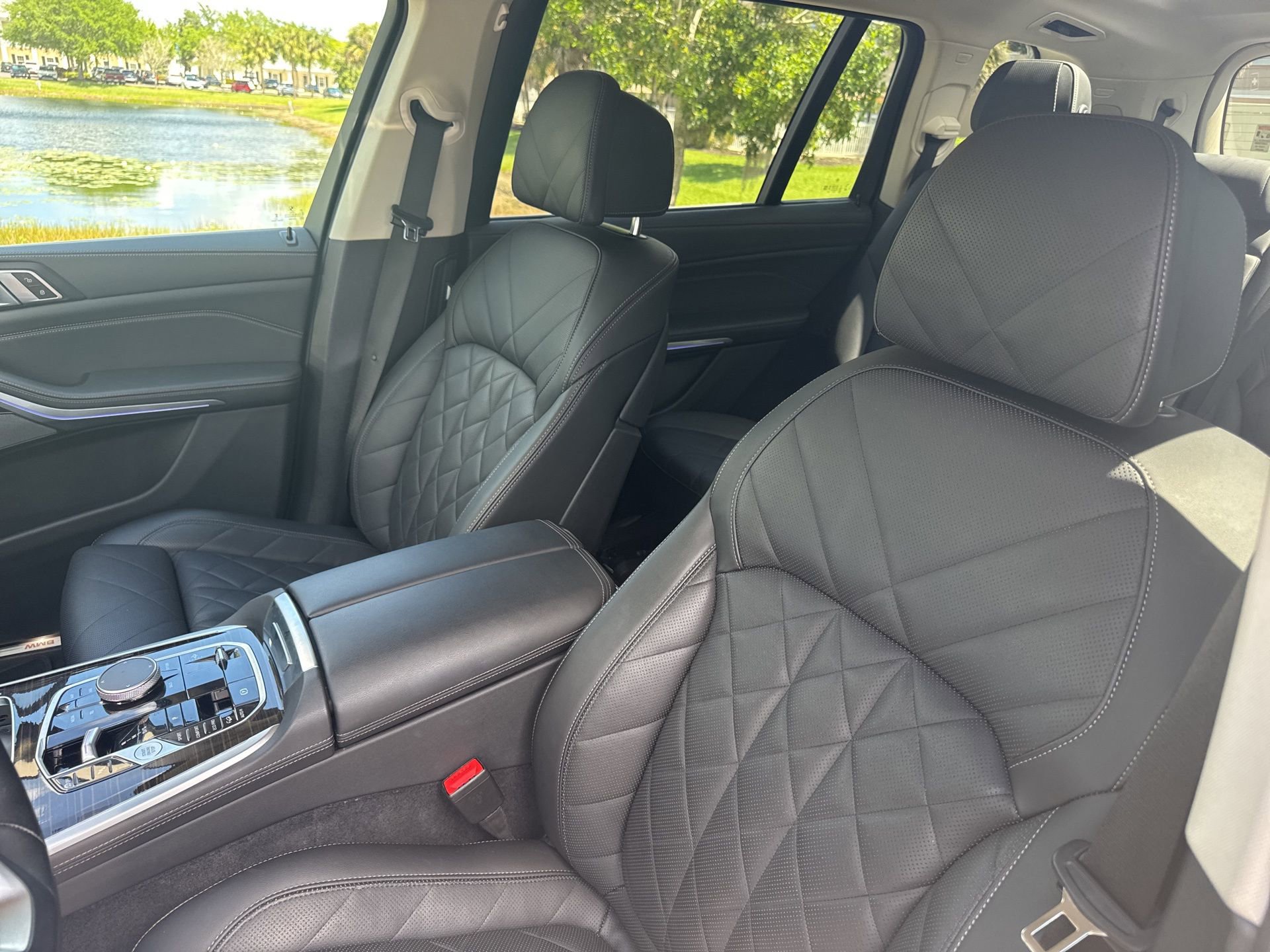 Used 2024 BMW X7 xDrive40i image 6