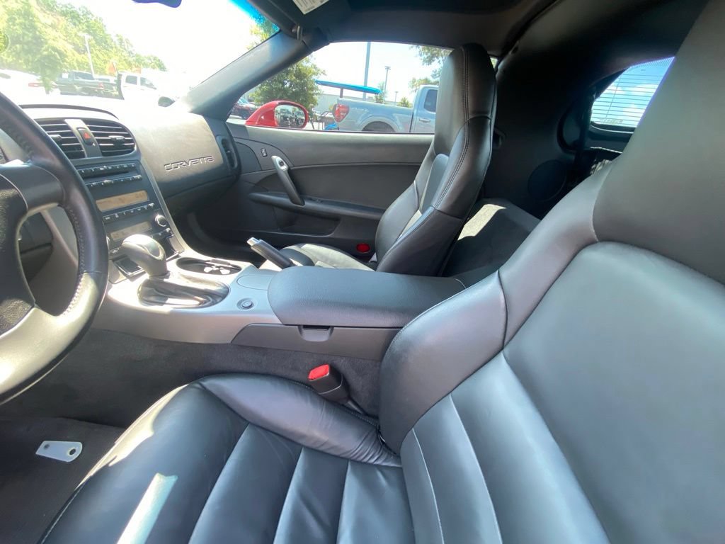 Used 2007 Chevrolet Corvette Coupe RWD image 22