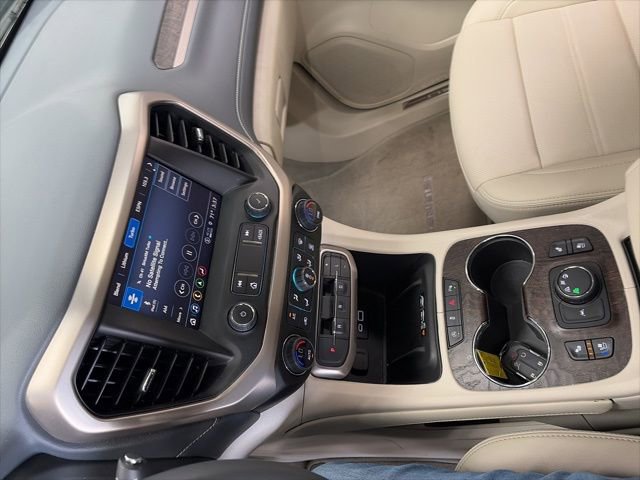Used 2023 GMC Acadia Denali w/ Denali Technology Package AWD/4WD image 28