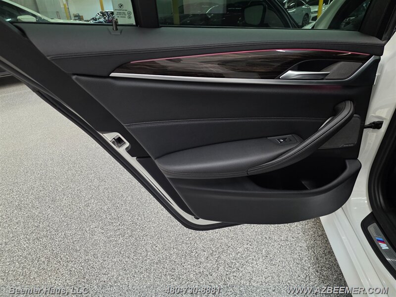 Used 2018 BMW 540i RWD image 18