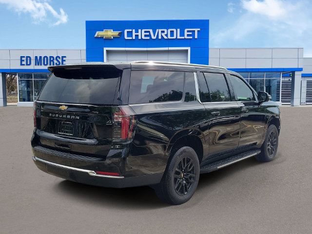 New 2026 Chevrolet Suburban LS RWD image 3