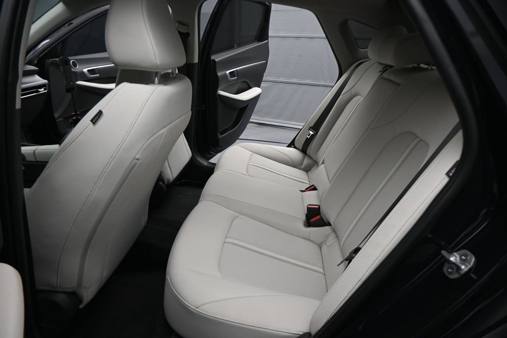 Used 2024 Hyundai Sonata SEL FWD image 13