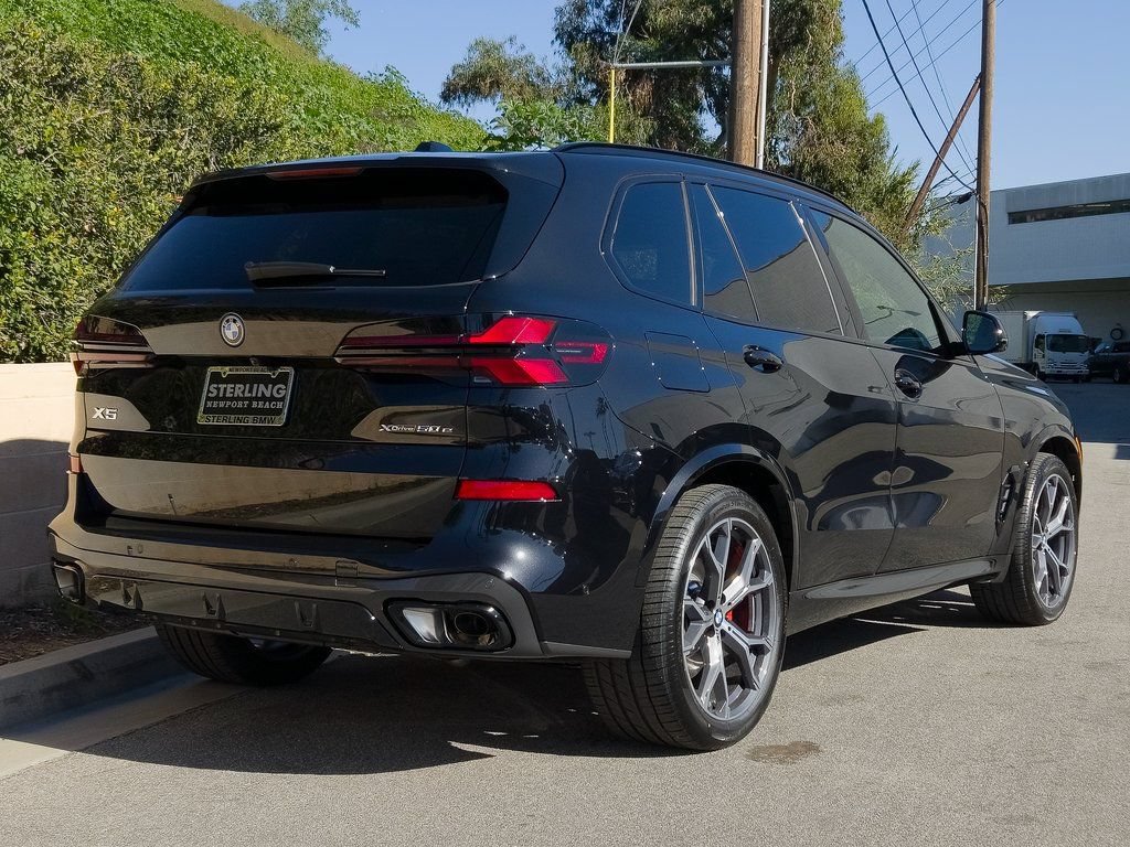 New 2026 BMW X5 xDrive50e w/ M Sport Package AWD/4WD image 5