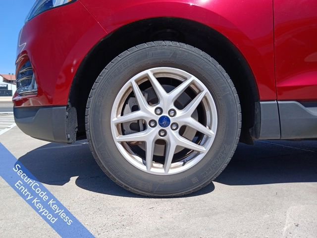 Used 2022 Ford Edge SEL w/ Convenience Package image 5