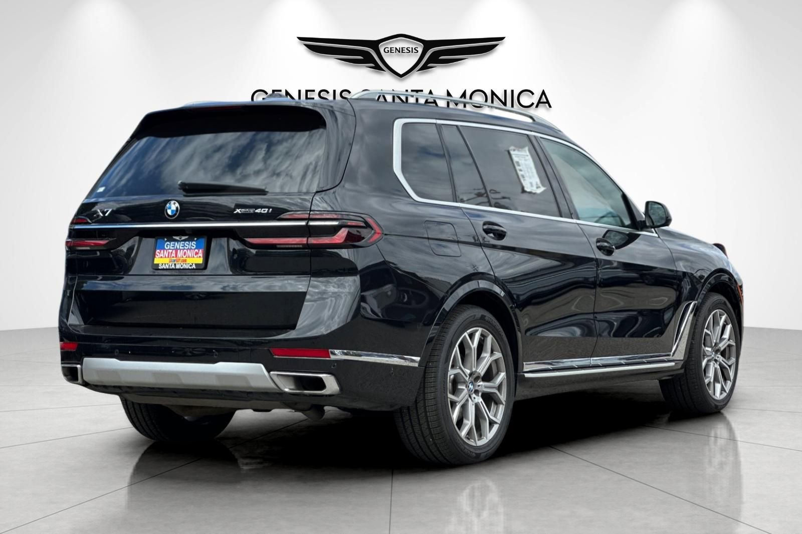 Used 2024 BMW X7 xDrive40i AWD/4WD image 4