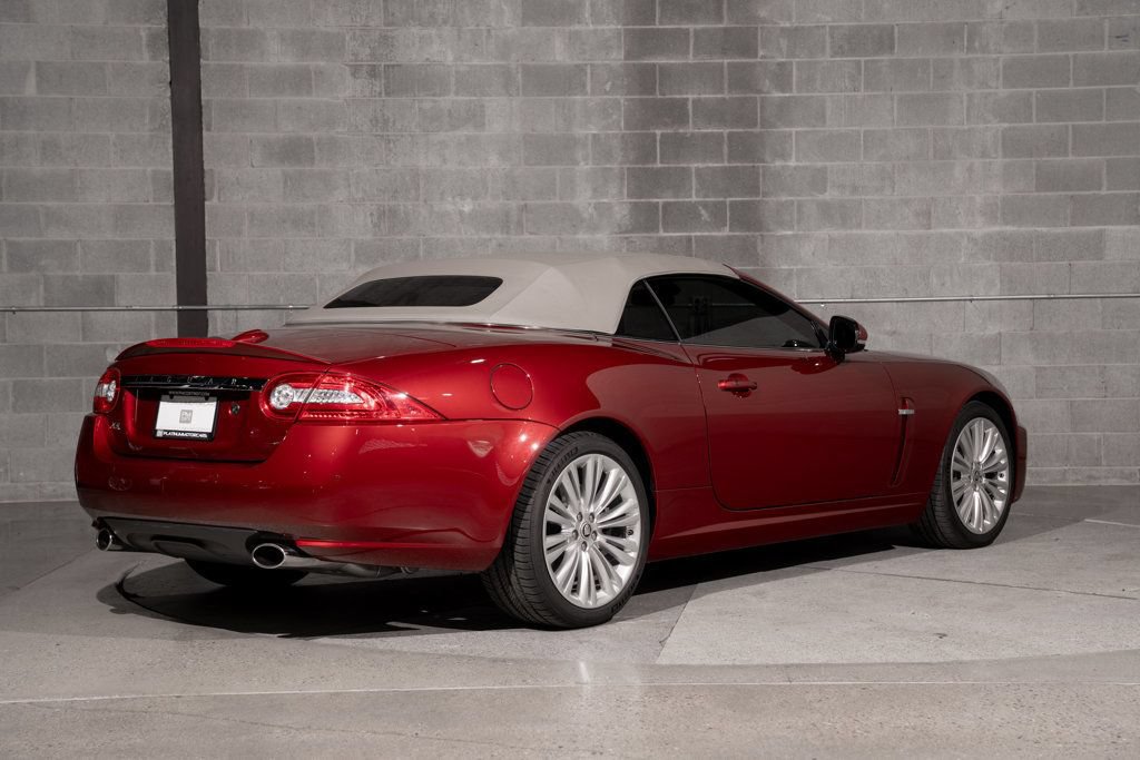 Used 2010 Jaguar XK Convertible RWD image 16