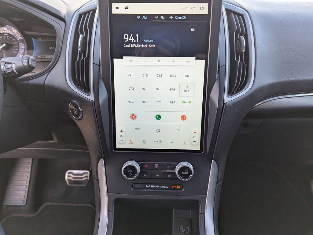 Used 2023 Ford Edge ST-Line image 19