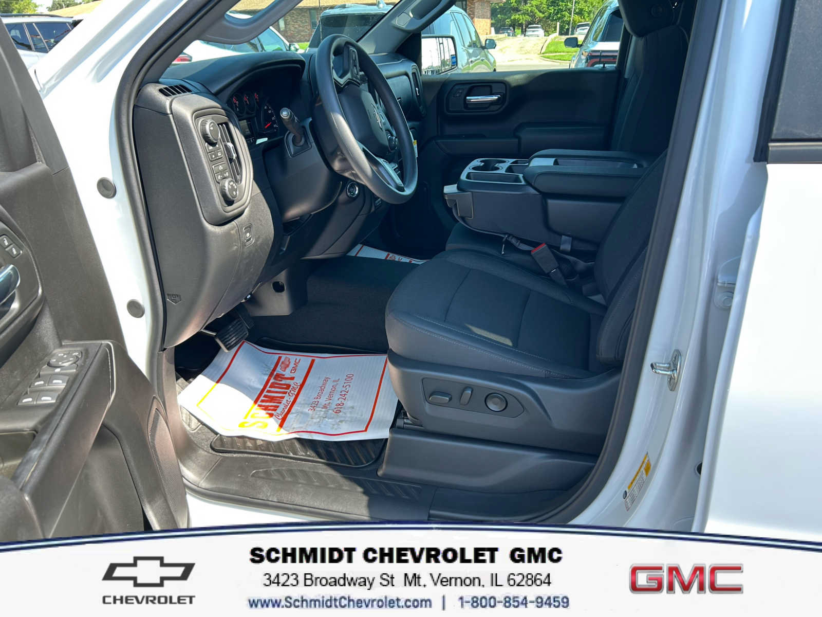 New 2026 Chevrolet Silverado 1500 Custom w/ Turbomax Blackout Package AWD/4WD image 23