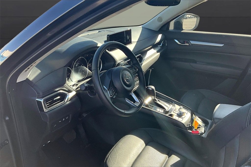 Used 2025 MAZDA CX-5 AWD 2.5 S w/ Preferred Package image 13