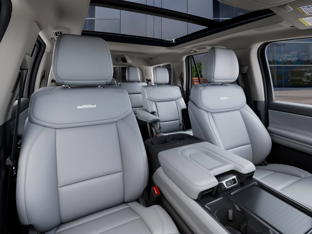 New 2027 Ford Expedition Platinum w/ Driver's Package RWD image 11