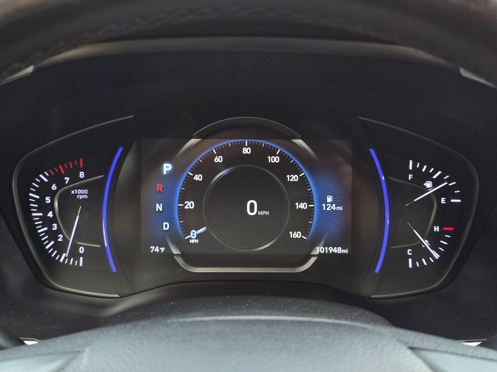 Used 2019 Hyundai Santa Fe FWD image 17