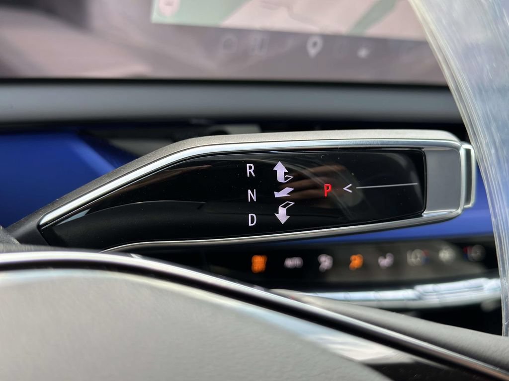 New 2027 Cadillac Optiq Luxury RWD image 17