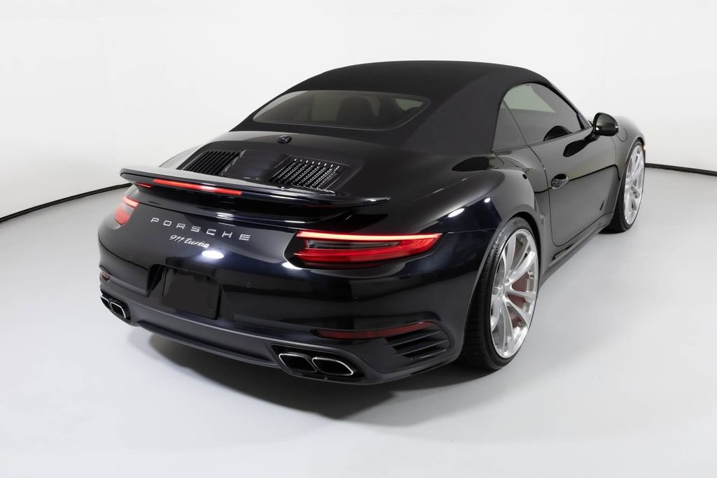 Used 2019 Porsche 911 Turbo image 16