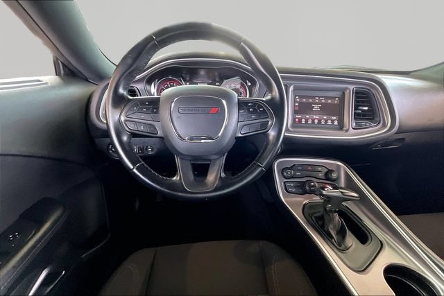 Used 2020 Dodge Challenger SXT RWD image 8