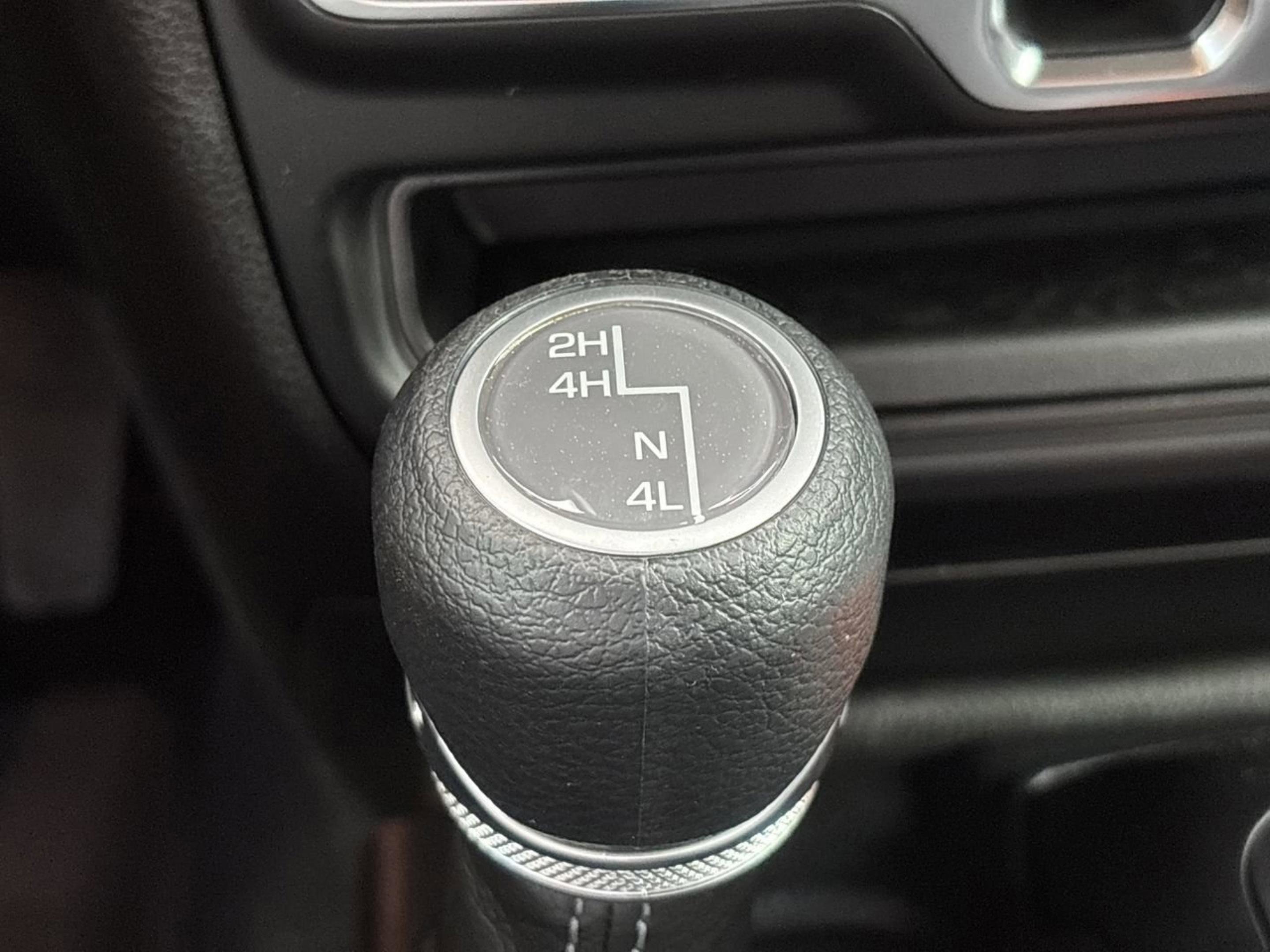 New 2025 Jeep Wrangler Sport S image 28