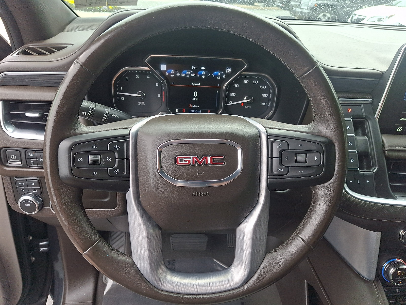 Used 2021 GMC Yukon SLT w/ Rear Media and Nav Package AWD/4WD image 19