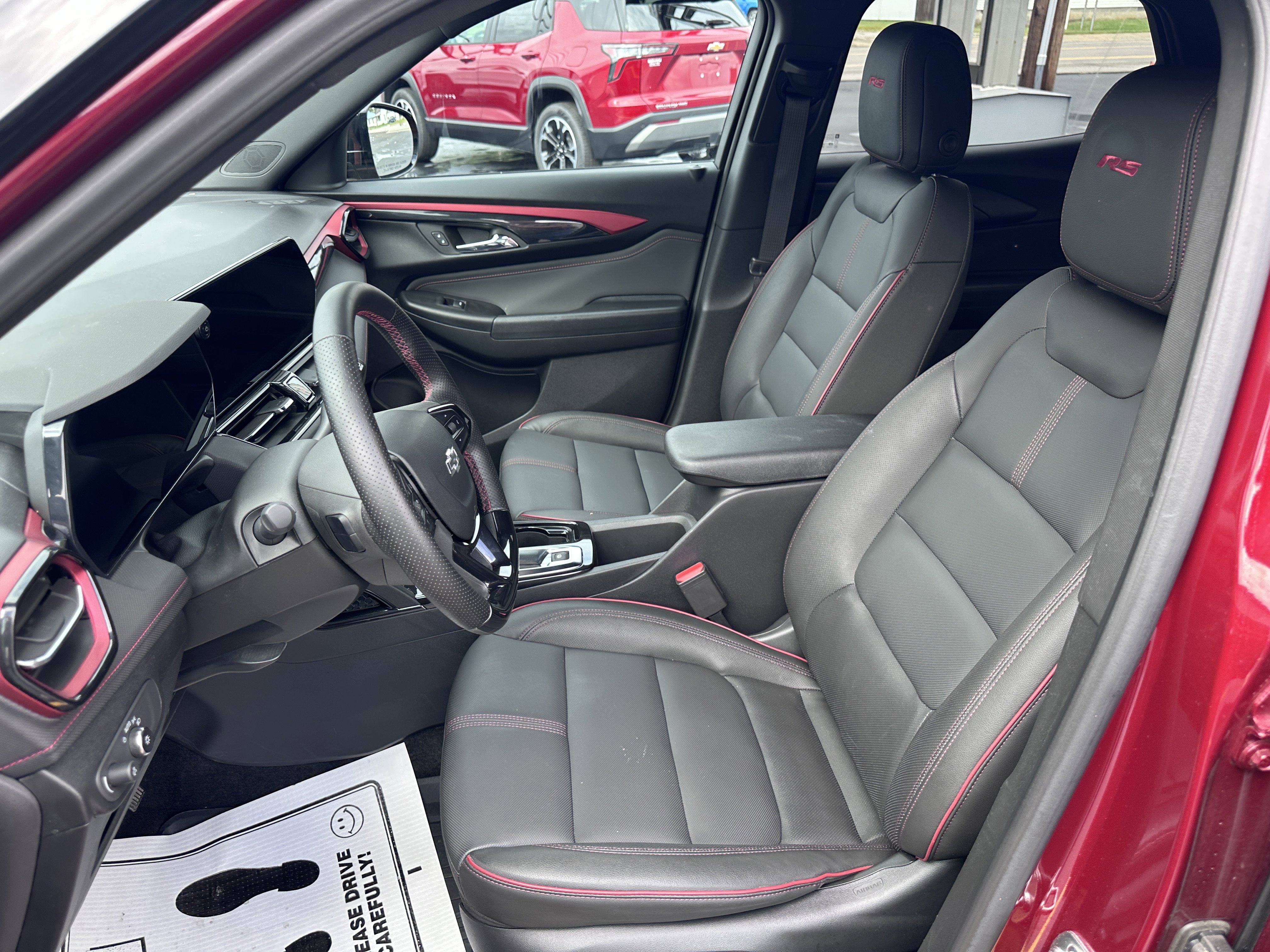 Used 2024 Chevrolet TrailBlazer RS w/ Convenience Package image 11