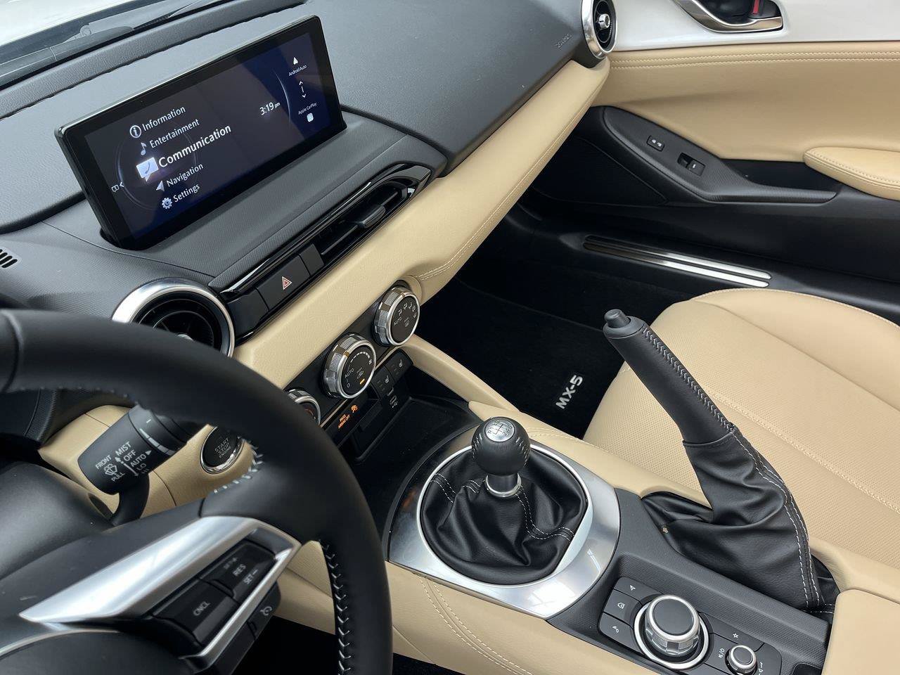 New 2026 MAZDA MX-5 Miata RF Grand Touring RWD image 13