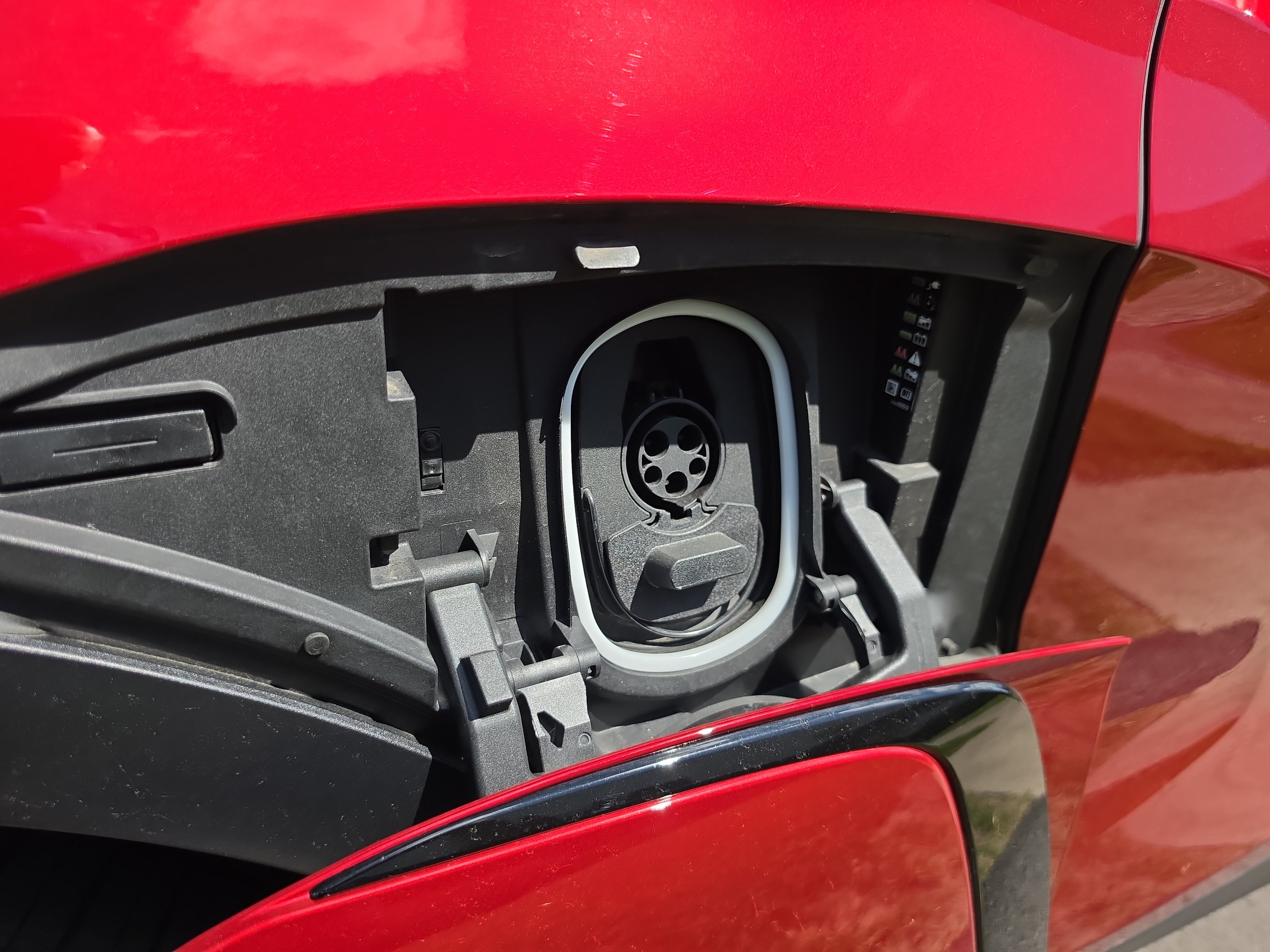 New 2025 Chevrolet Blazer EV LT AWD/4WD image 12