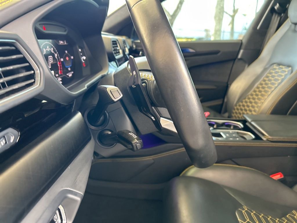 Used 2022 Lamborghini Urus image 51