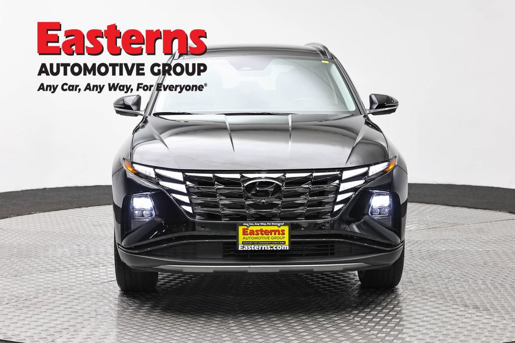 Used 2023 Hyundai Tucson Limited AWD/4WD image 2