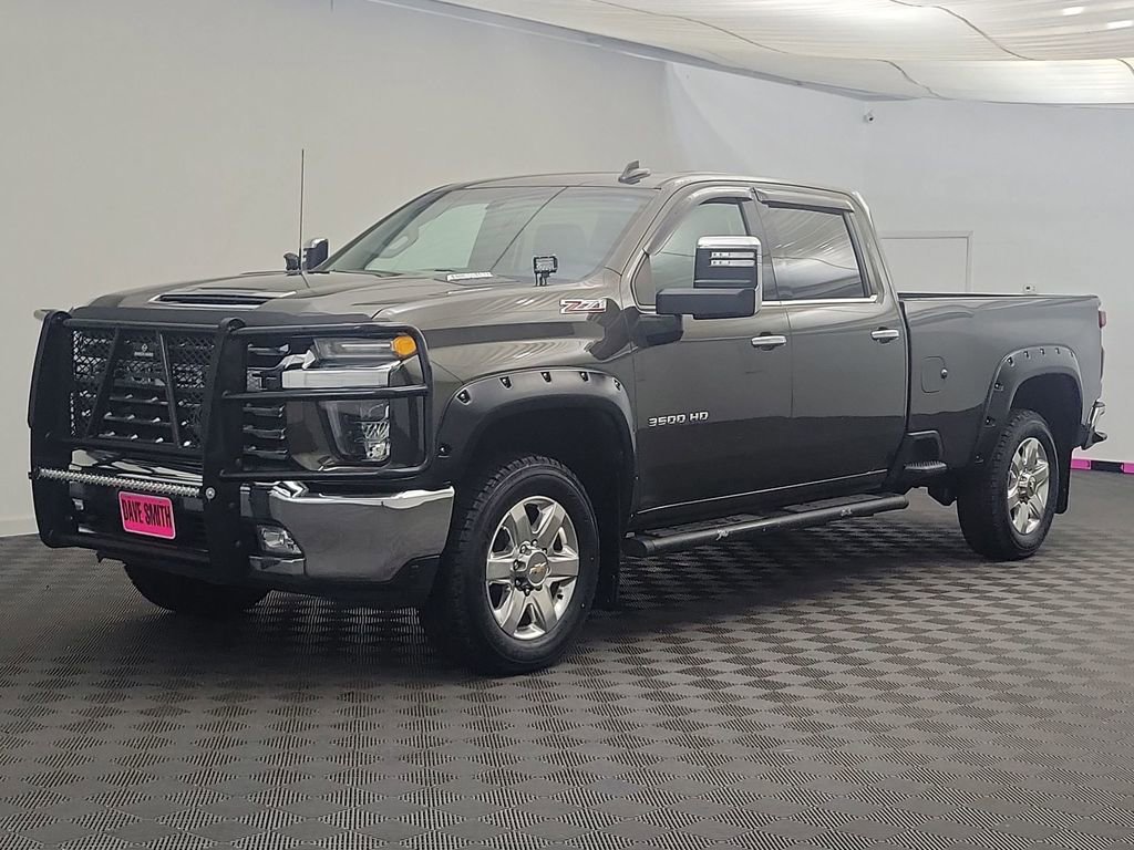 Used 2023 Chevrolet Silverado 3500 LTZ image 1