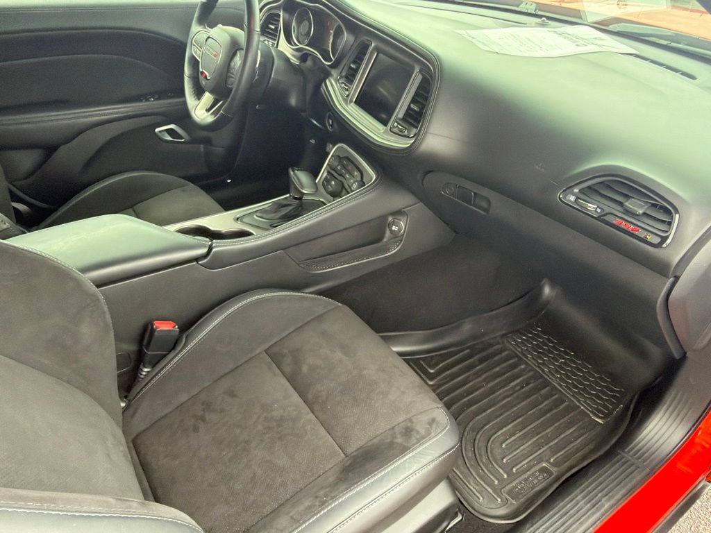 Used 2022 Dodge Challenger R/T Scat Pack w/ Plus Package RWD image 26