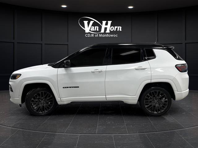 Used 2024 Jeep Compass Limited w/ High Altitude Package image 13