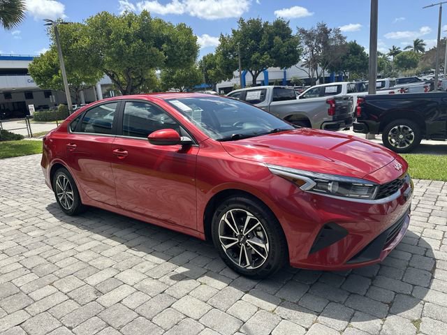 Used 2023 Kia Forte LXS FWD image 16