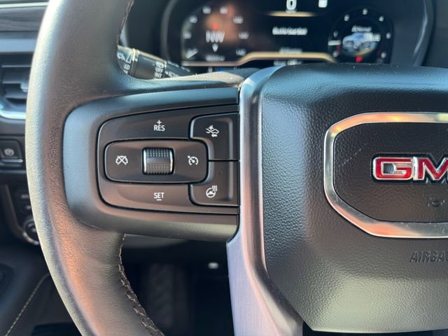 Used 2022 GMC Yukon SLT w/ SLT Premium Package AWD/4WD image 13