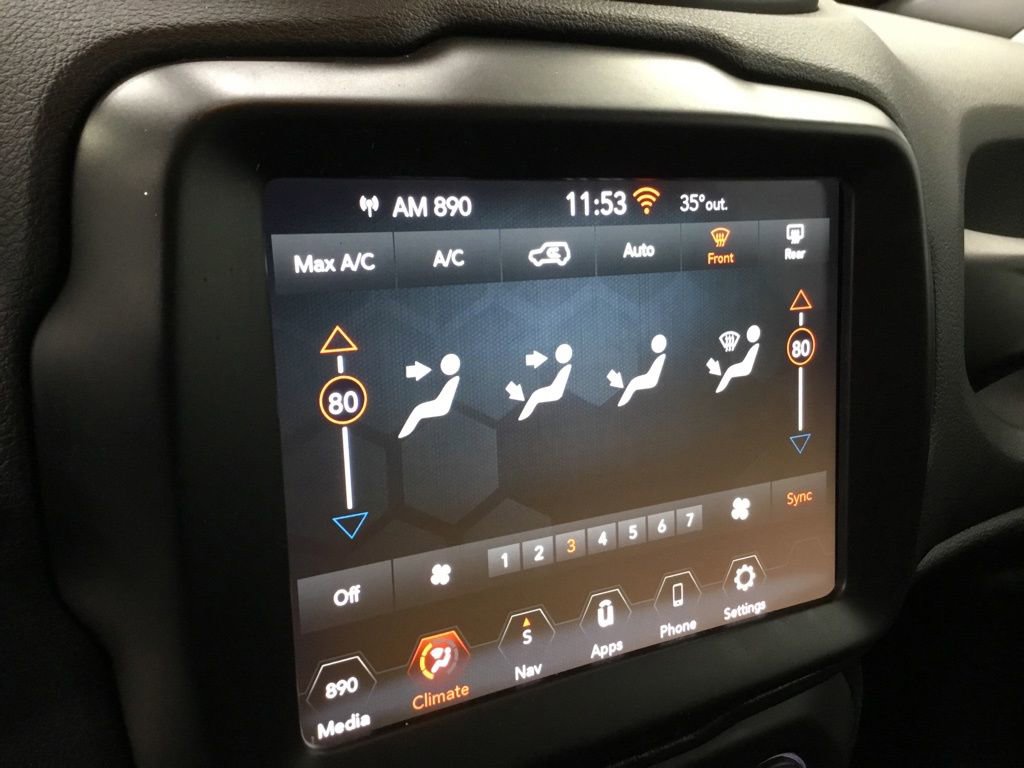 Used 2023 Jeep Renegade Trailhawk w/ Trailer Tow Group image 17