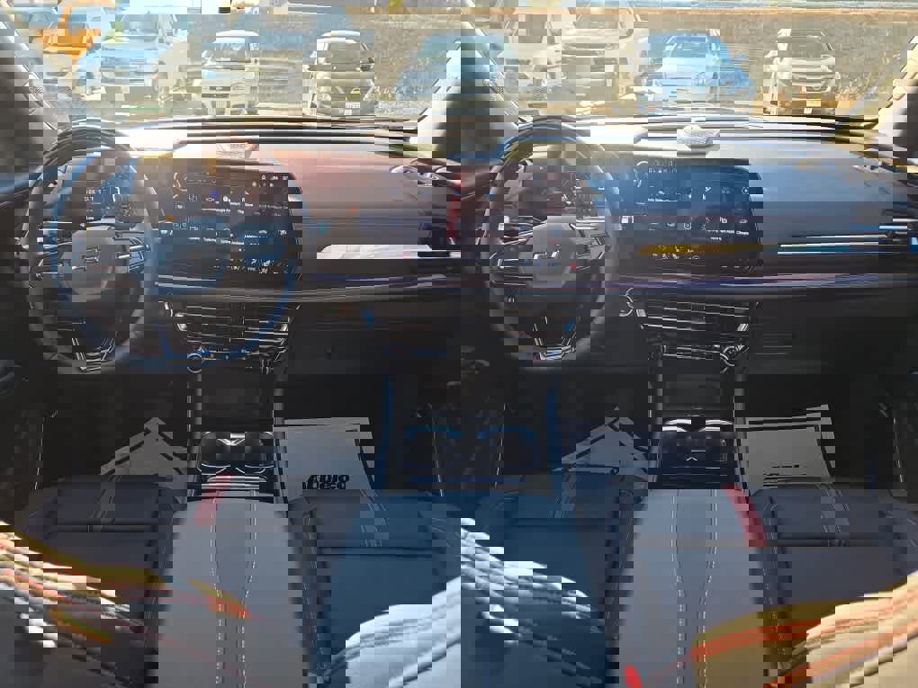 New 2026 Chevrolet Traverse RS image 38