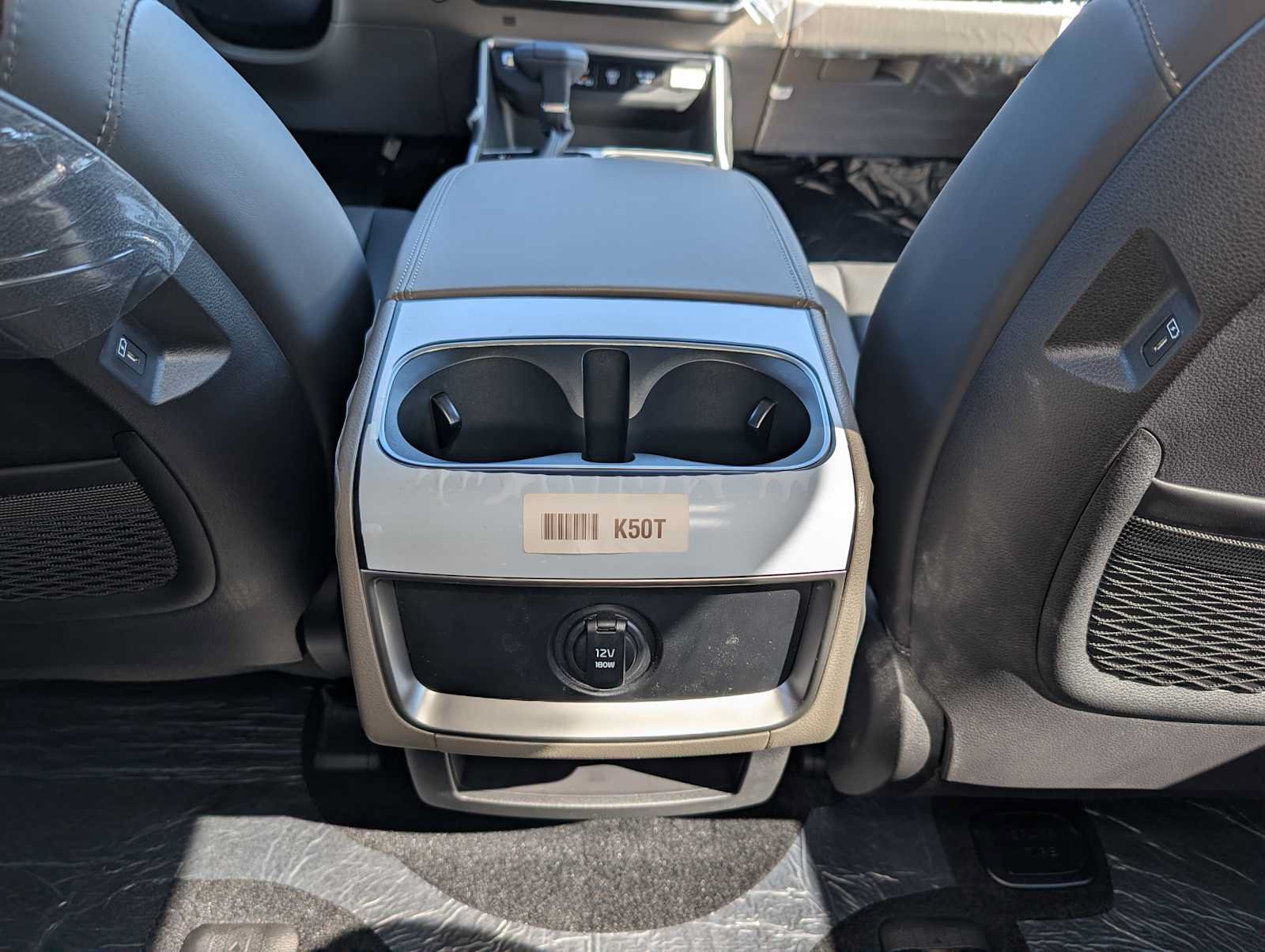 New 2027 Kia Carnival FWD image 15
