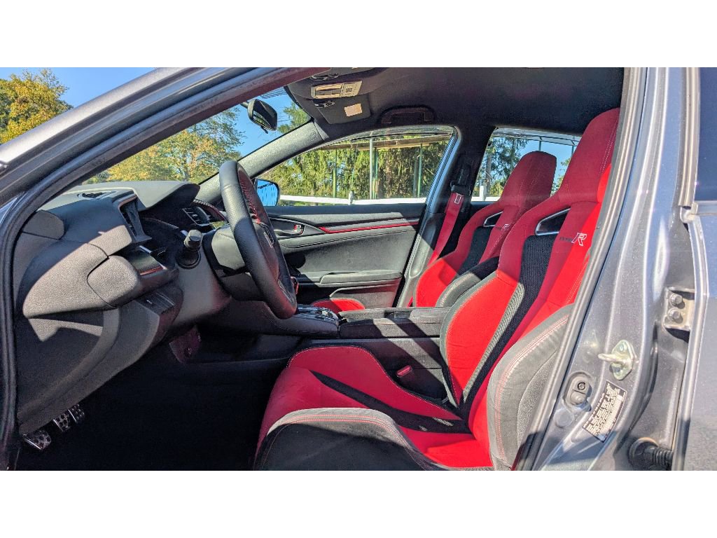 Used 2018 Honda Civic Type R image 14
