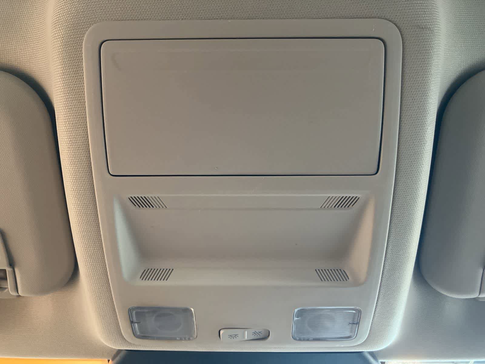 Used 2020 Ford Escape SE image 22