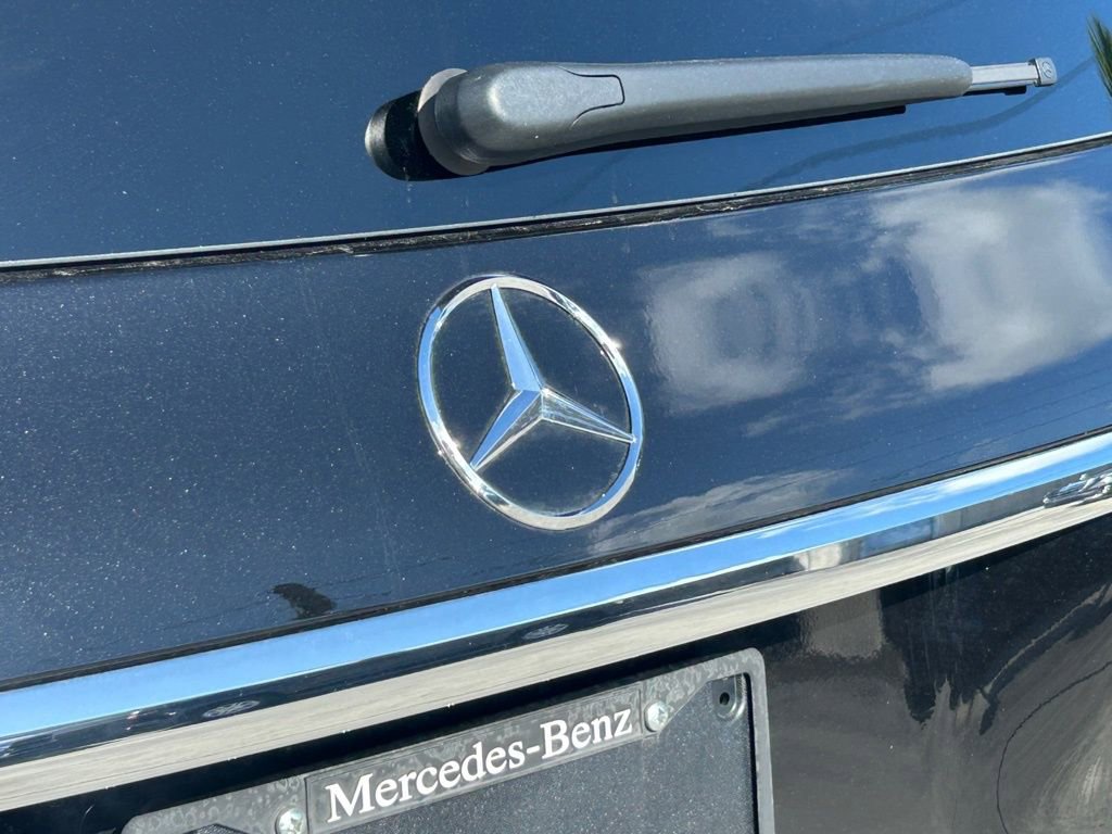 Used 2024 Mercedes-Benz GLS 450 4MATIC w/ AMG Line Exterior image 20