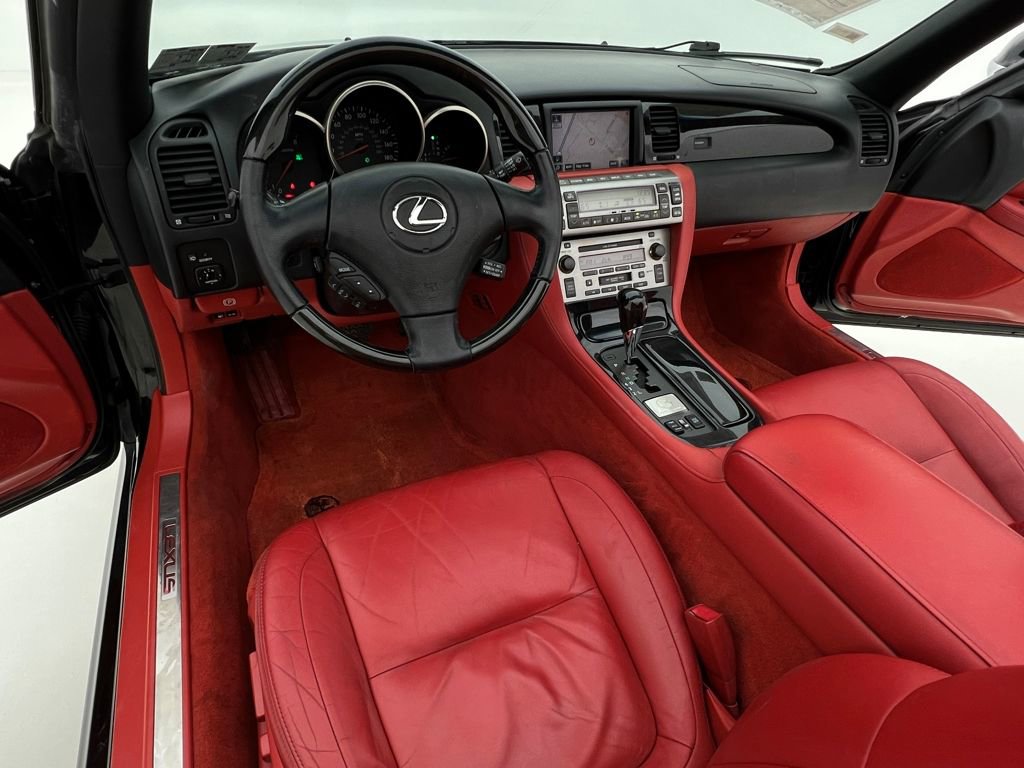 Used 2005 Lexus SC 430 Convertible image 23