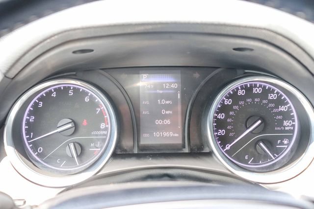 Used 2019 Toyota Camry SE FWD image 27