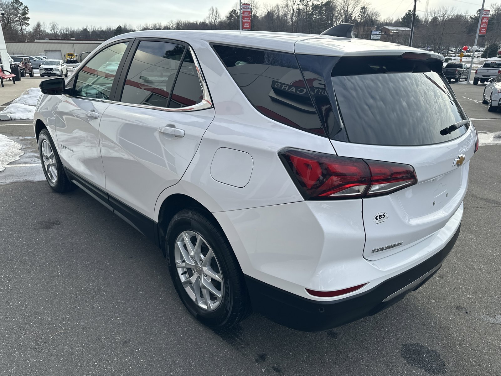 Used 2024 Chevrolet Equinox LT image 6
