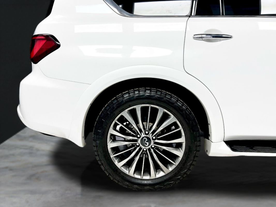 Used 2018 INFINITI QX80 4WD w/ Deluxe Technology Package image 10