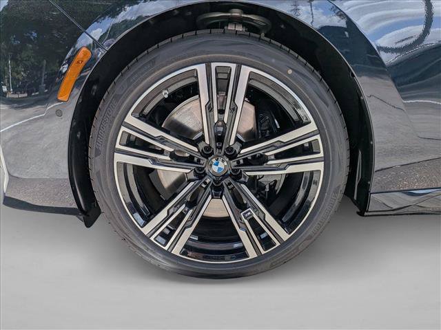New 2026 BMW 740i w/ Premium Package RWD image 10