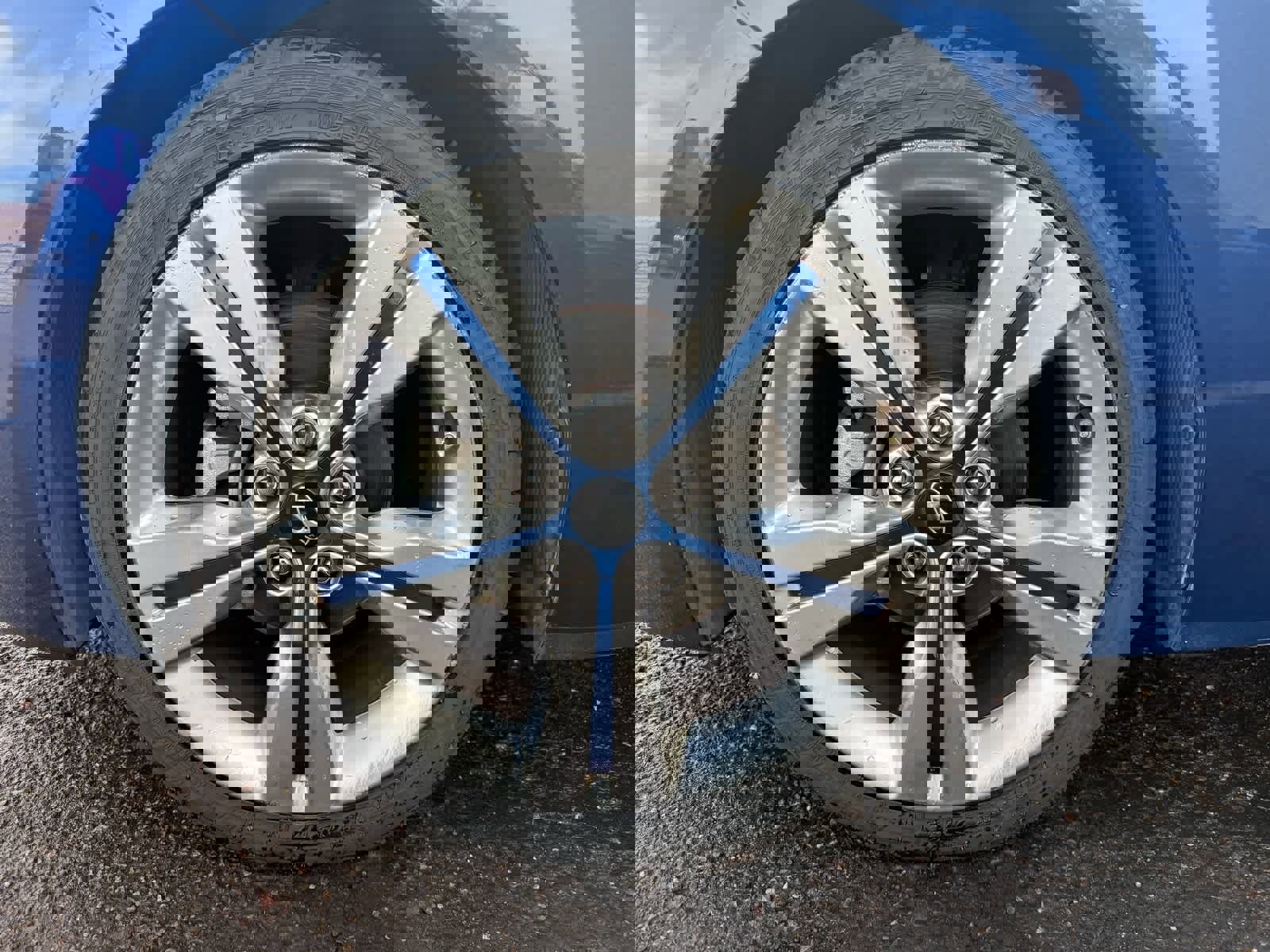 Used 2017 Hyundai Veloster Value Edition image 6